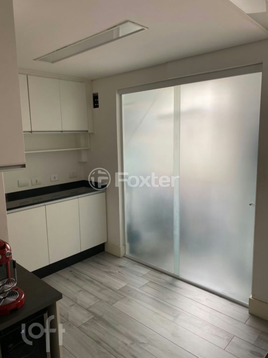 Apartamento à venda com 2 quartos, 57m² - Foto 18