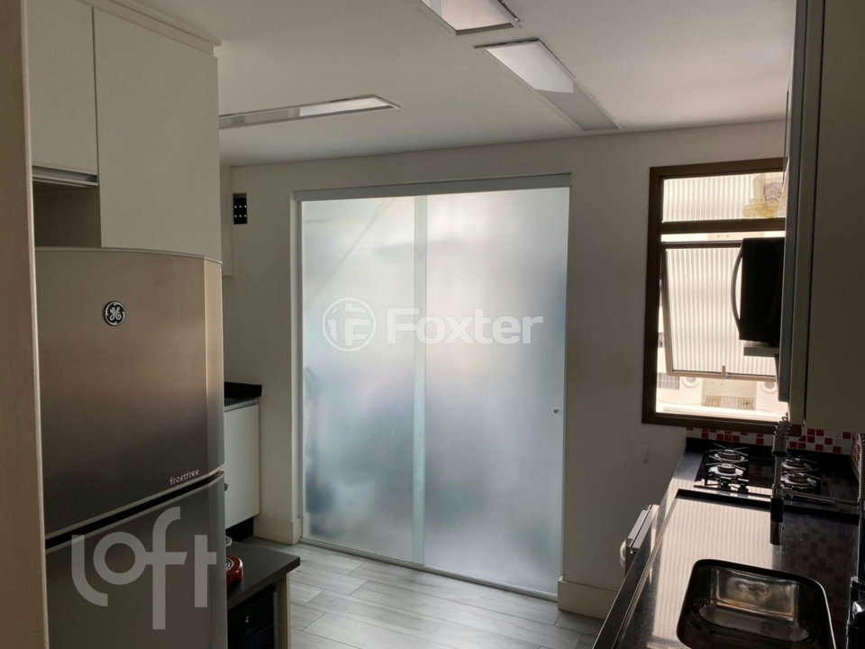 Apartamento à venda com 2 quartos, 57m² - Foto 17