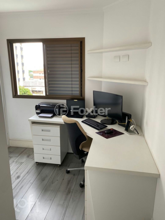 Apartamento à venda com 2 quartos, 57m² - Foto 1
