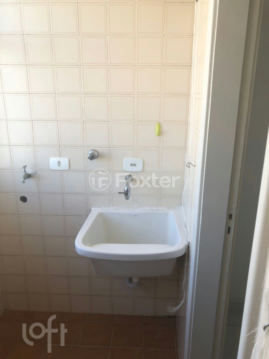 Apartamento à venda com 2 quartos, 47m² - Foto 2