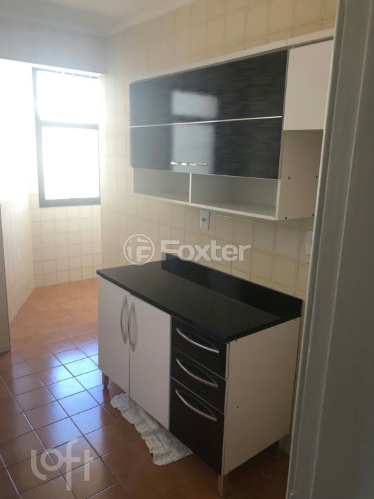 Apartamento à venda com 2 quartos, 47m² - Foto 4