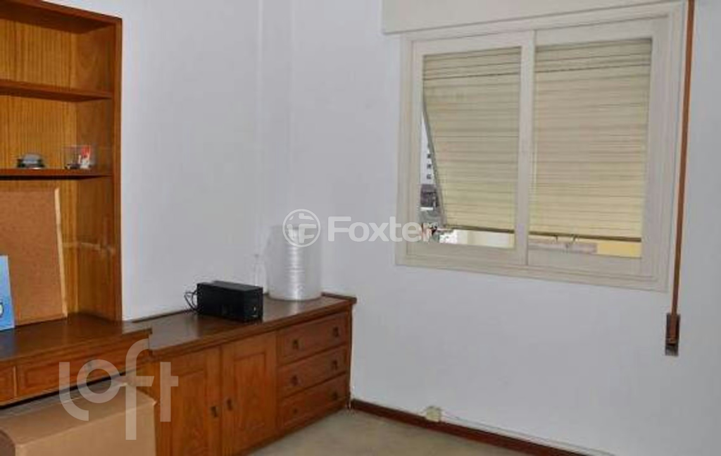 Apartamento à venda com 3 quartos, 136m² - Foto 7
