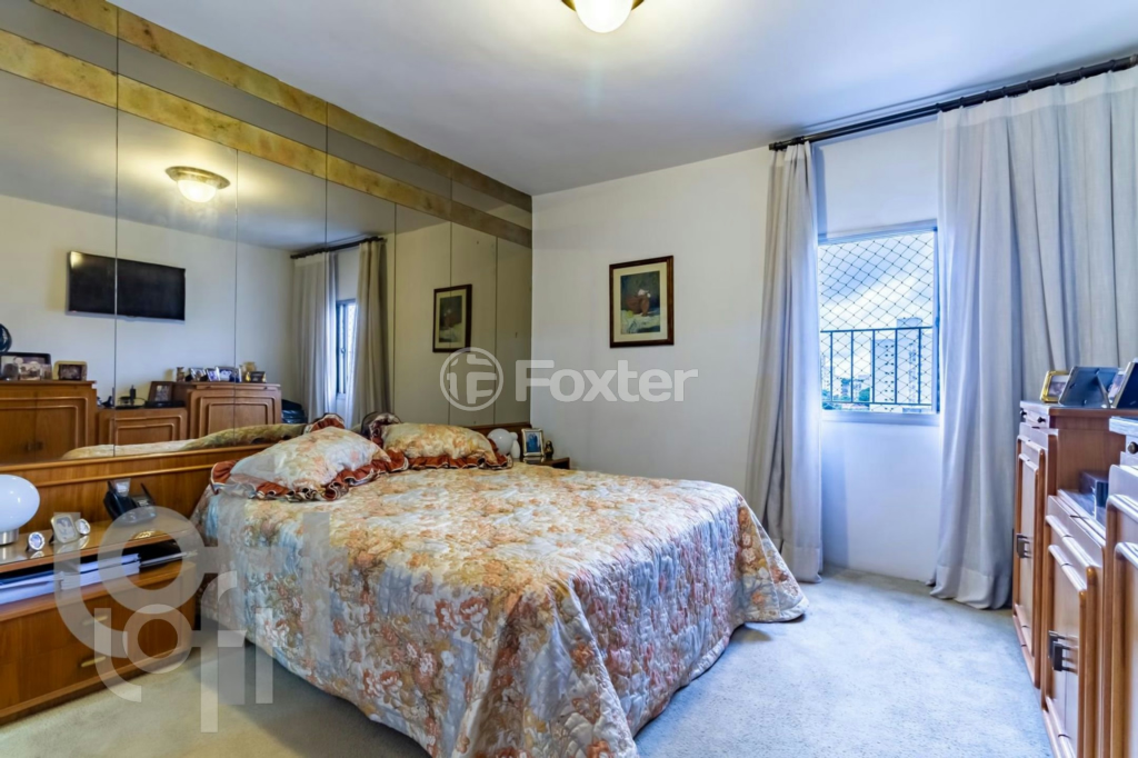 Apartamento à venda com 4 quartos, 206m² - Foto 23
