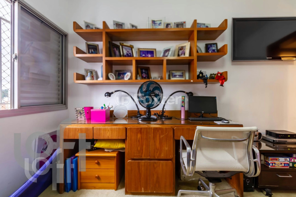 Apartamento à venda com 4 quartos, 206m² - Foto 33