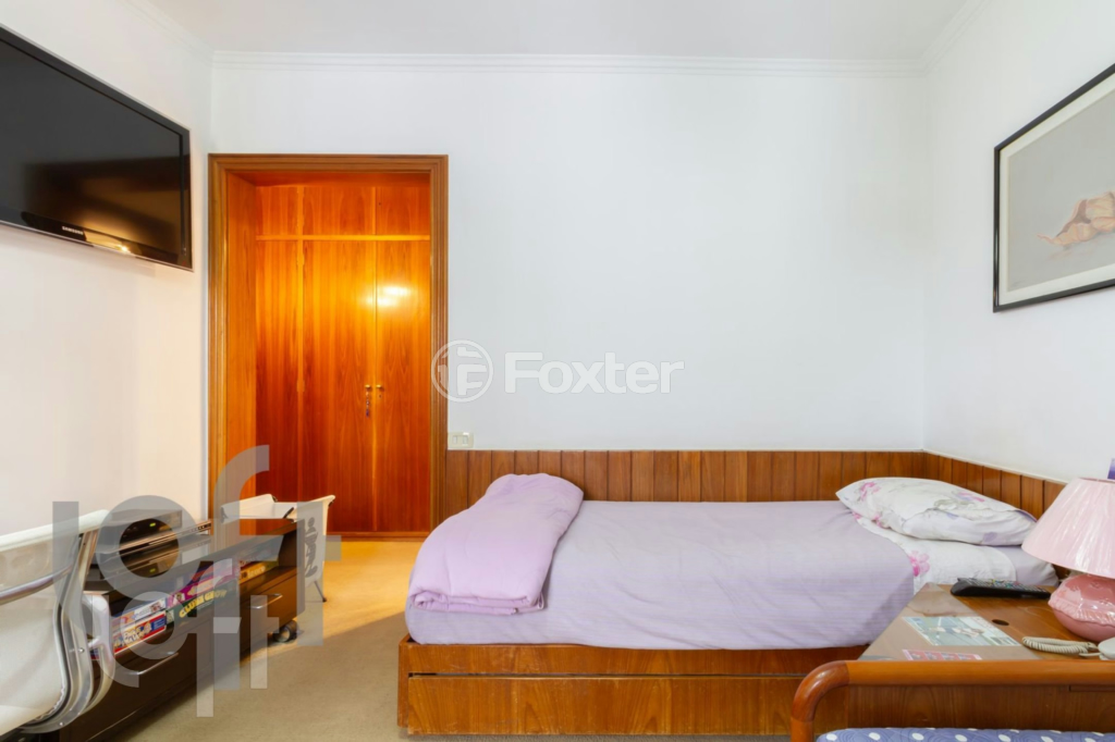 Apartamento à venda com 4 quartos, 206m² - Foto 32