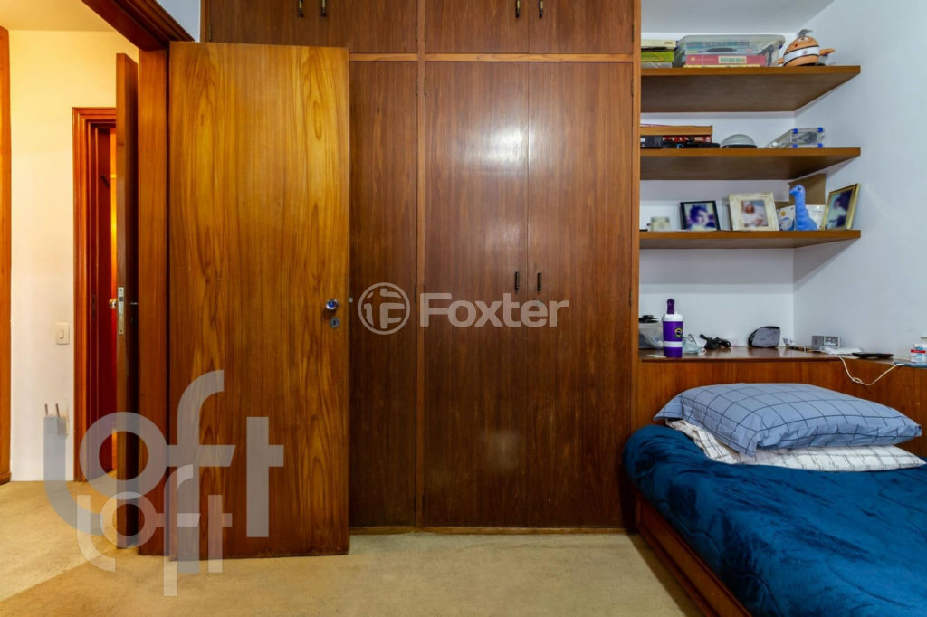Apartamento à venda com 4 quartos, 206m² - Foto 29