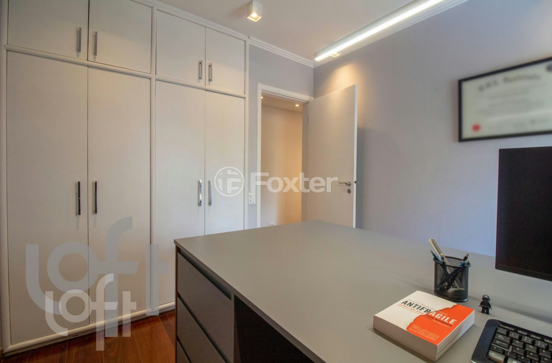 Apartamento à venda com 3 quartos, 133m² - Foto 3