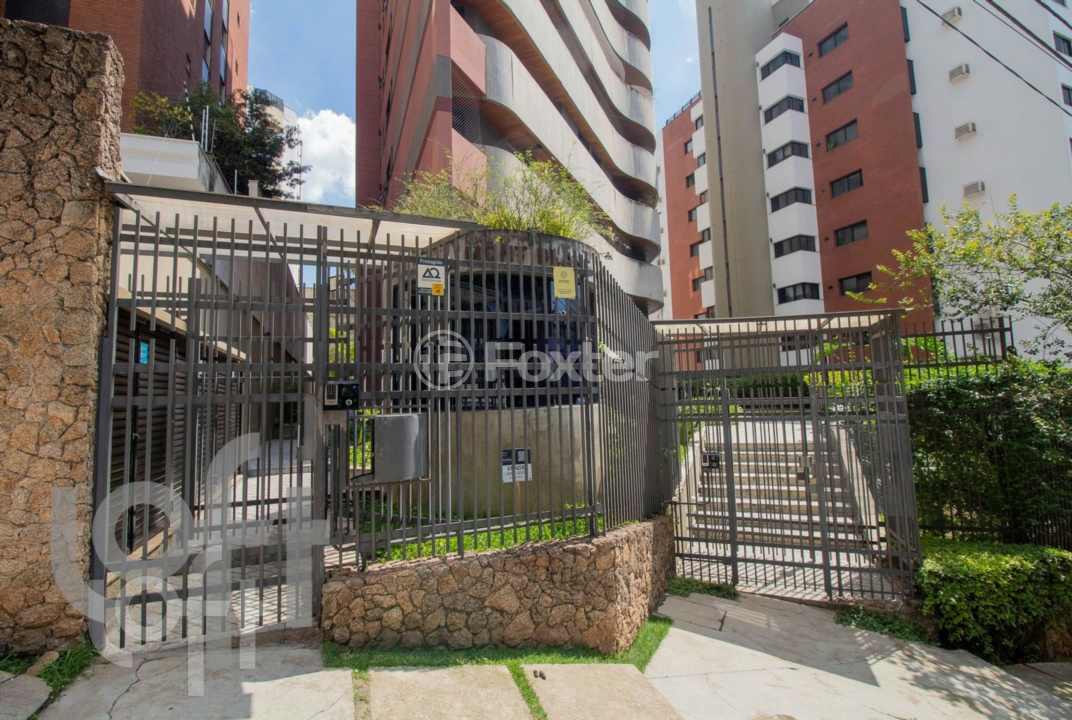 Apartamento à venda com 3 quartos, 133m² - Foto 44