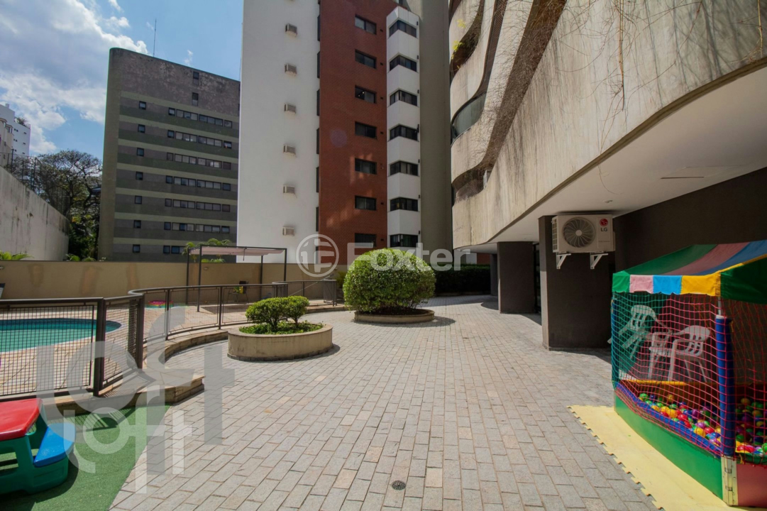 Apartamento à venda com 3 quartos, 133m² - Foto 36