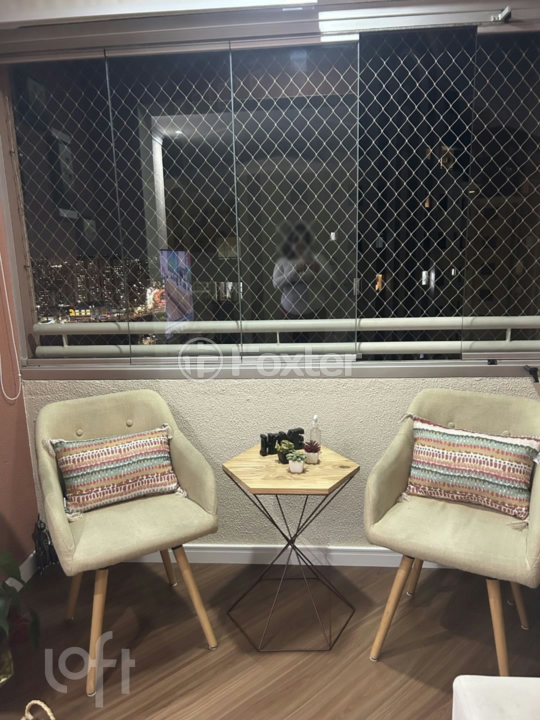 Apartamento à venda com 3 quartos, 75m² - Foto 1