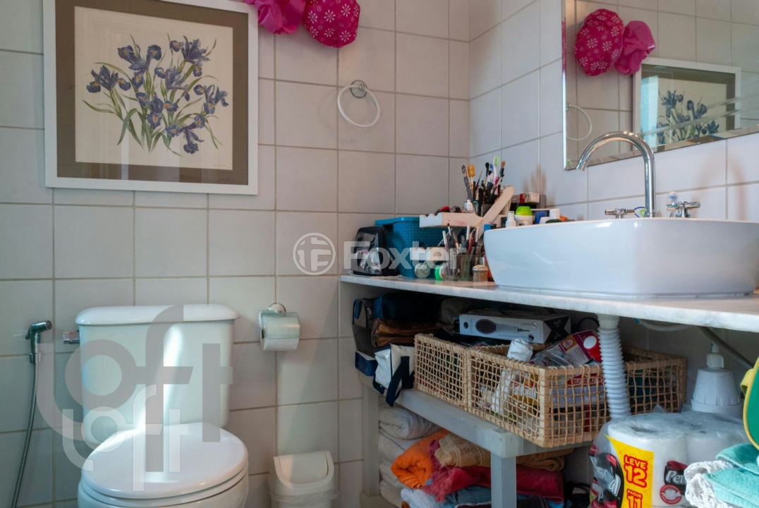 Apartamento à venda com 3 quartos, 104m² - Foto 1