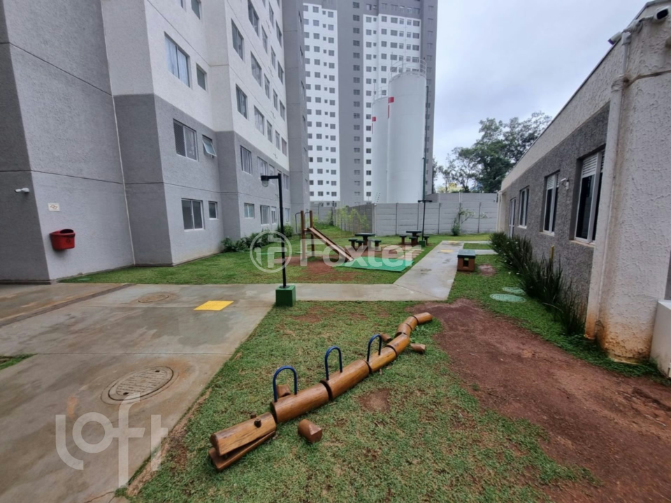 Apartamento à venda com 2 quartos, 42m² - Foto 11