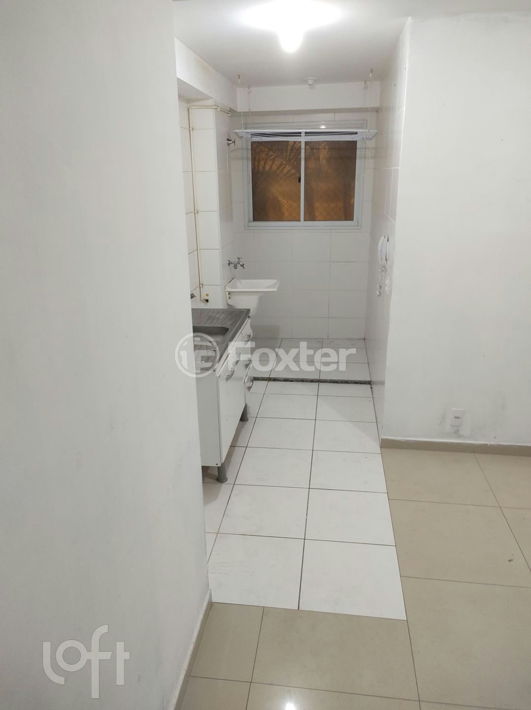 Apartamento à venda com 2 quartos, 41m² - Foto 2