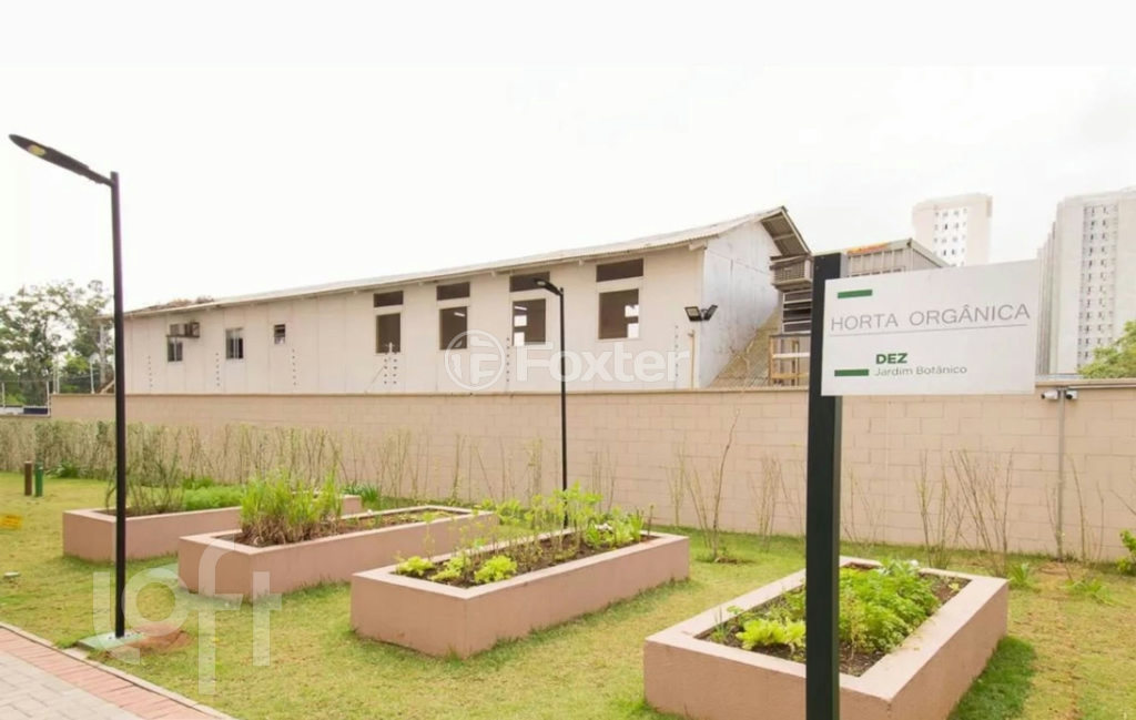 Apartamento à venda com 2 quartos, 40m² - Foto 11