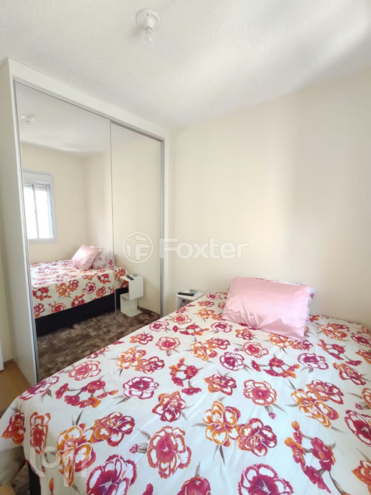 Apartamento à venda com 2 quartos, 40m² - Foto 18