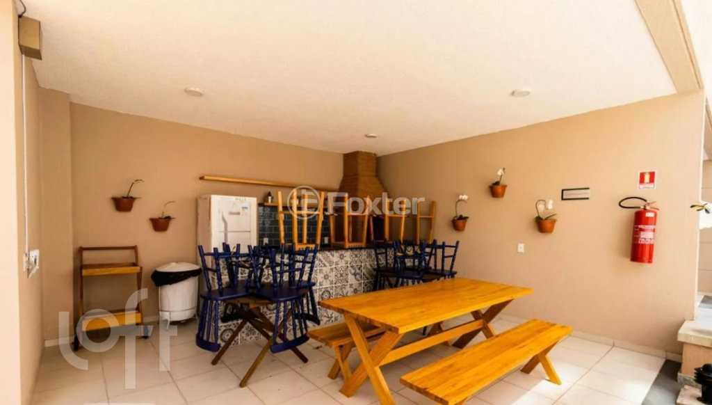 Apartamento à venda com 2 quartos, 40m² - Foto 2