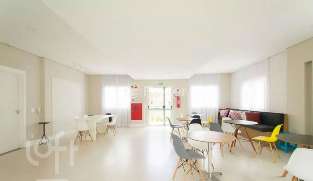 Apartamento à venda com 2 quartos, 40m² - Foto 8