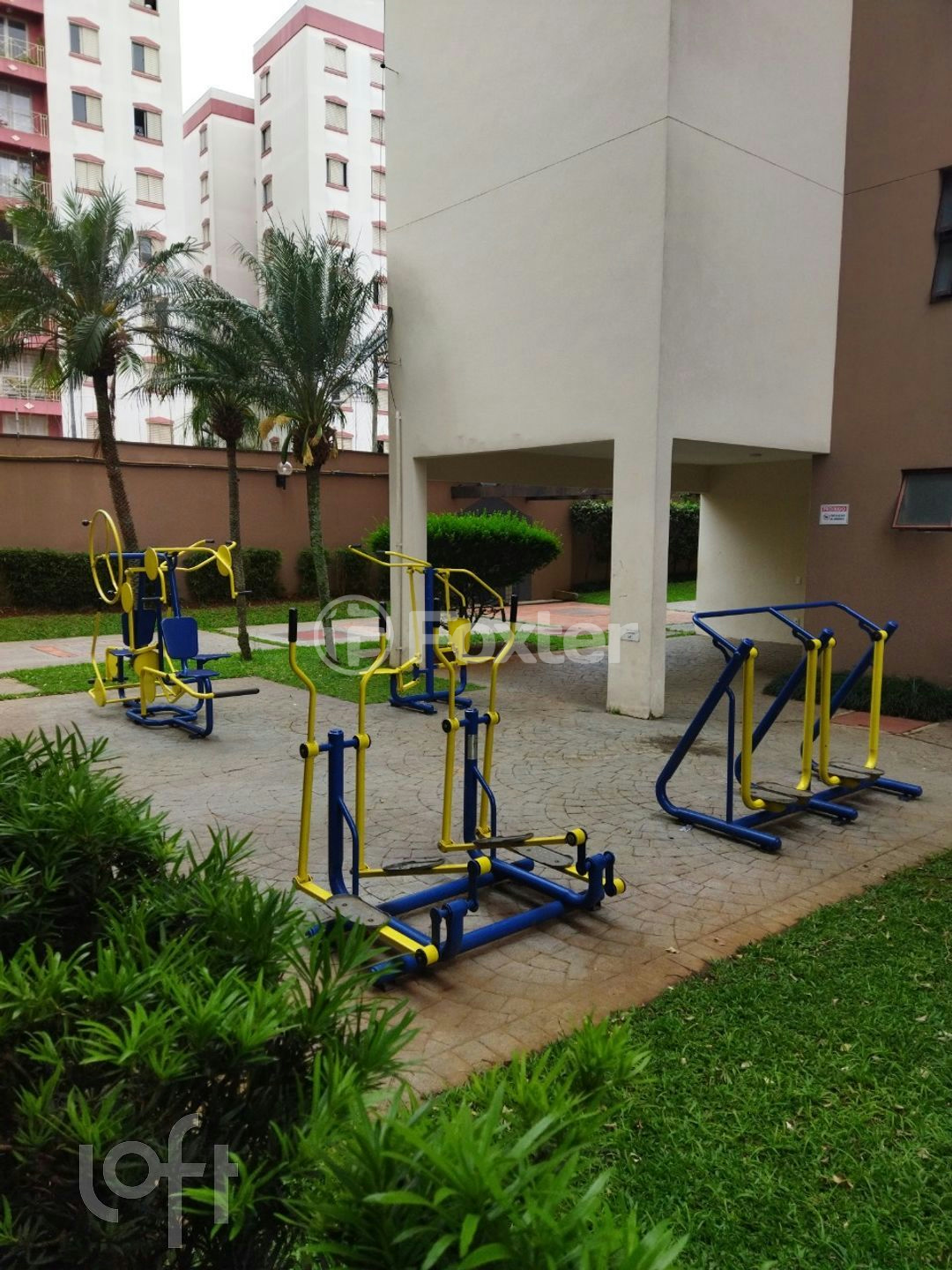 Apartamento à venda com 1 quarto, 53m² - Foto 28