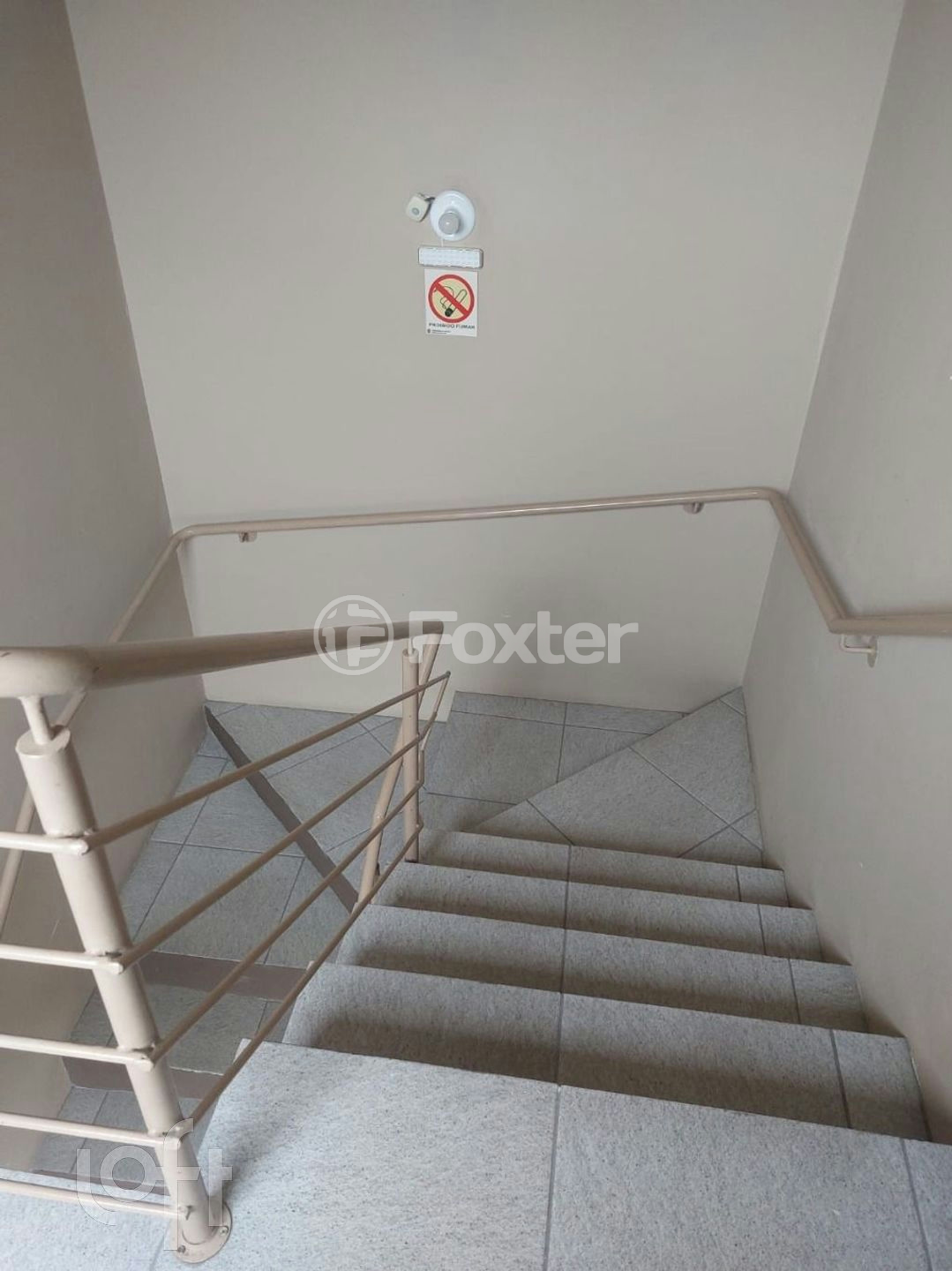 Apartamento à venda com 2 quartos, 48m² - Foto 4