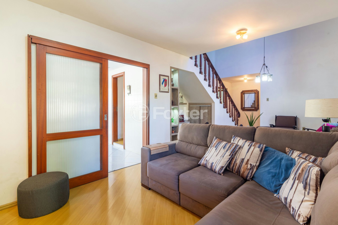 Casa à venda com 5 quartos, 223m² - Foto 8