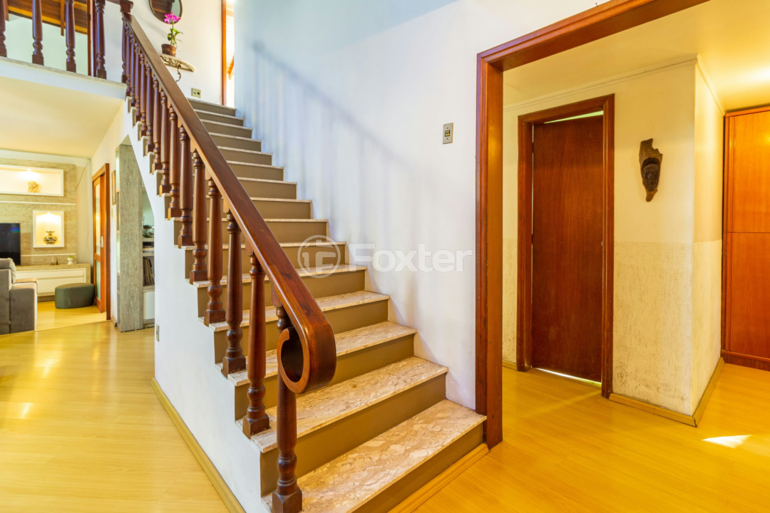 Casa à venda com 5 quartos, 223m² - Foto 12