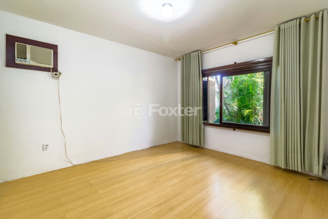 Casa à venda com 5 quartos, 223m² - Foto 19