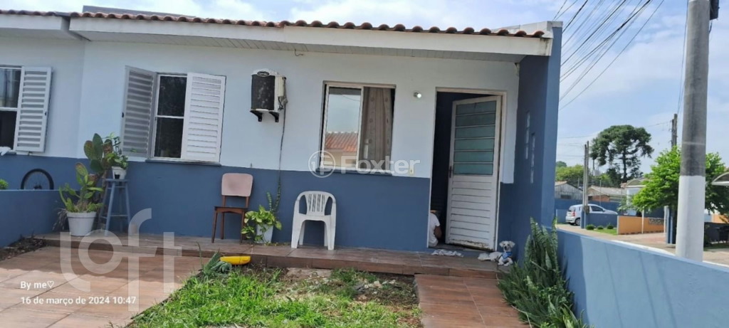 Casa à venda com 2 quartos, 49m² - Foto 1