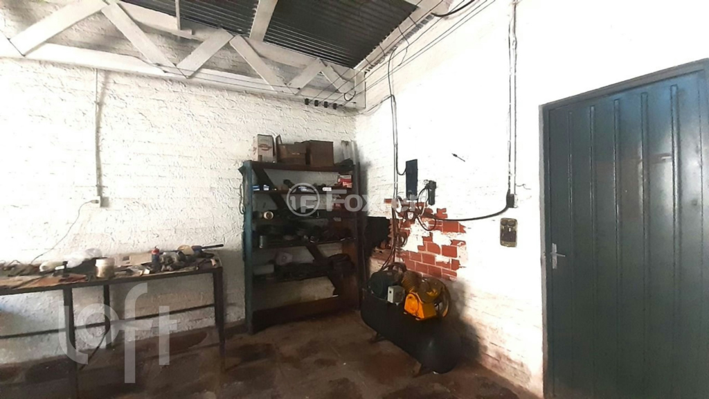 Casa à venda com 3 quartos, 357m² - Foto 5