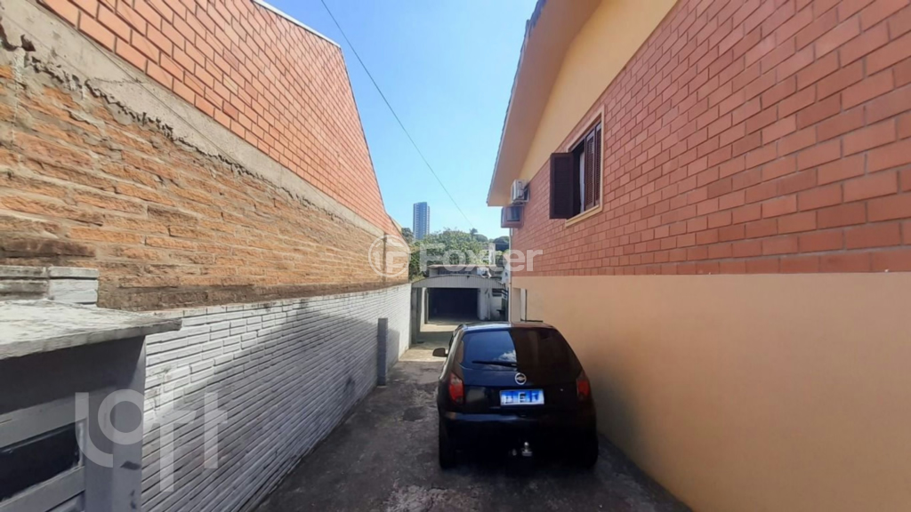 Casa à venda com 3 quartos, 357m² - Foto 15