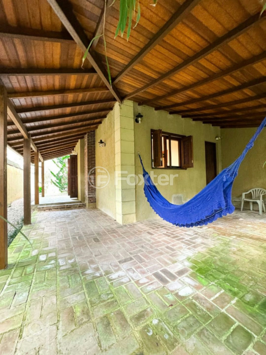 Casa à venda com 3 quartos, 108m² - Foto 25
