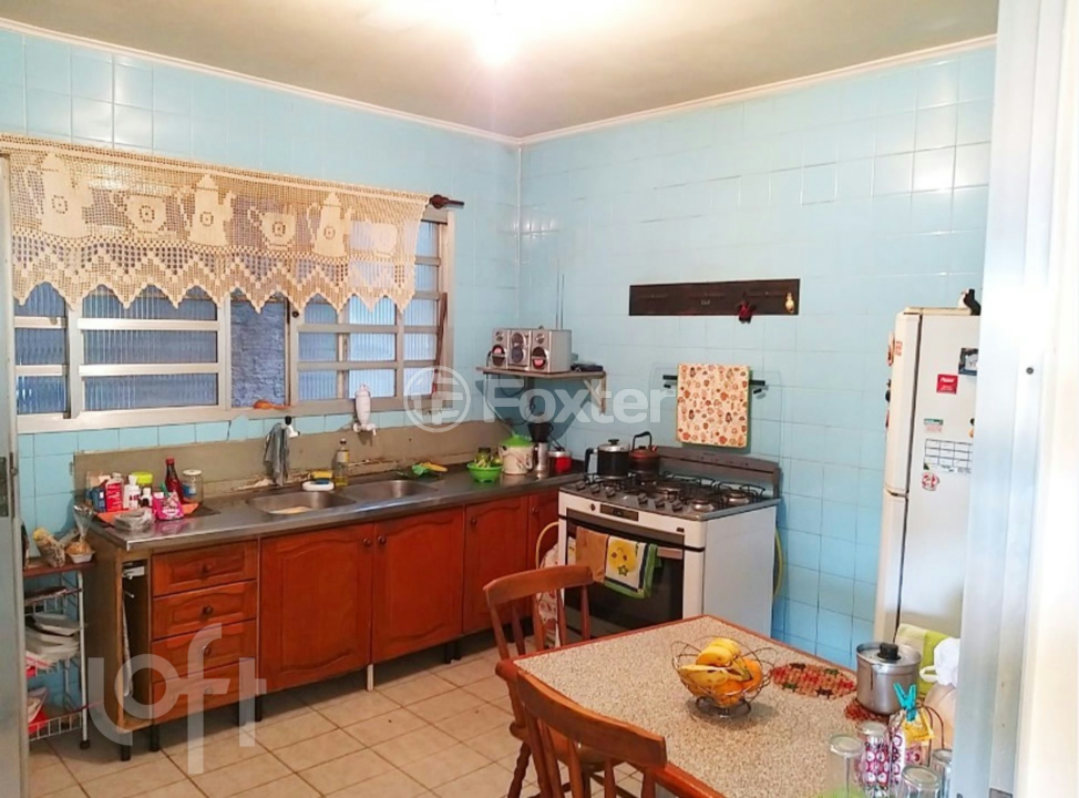 Casa à venda com 4 quartos, 190m² - Foto 4