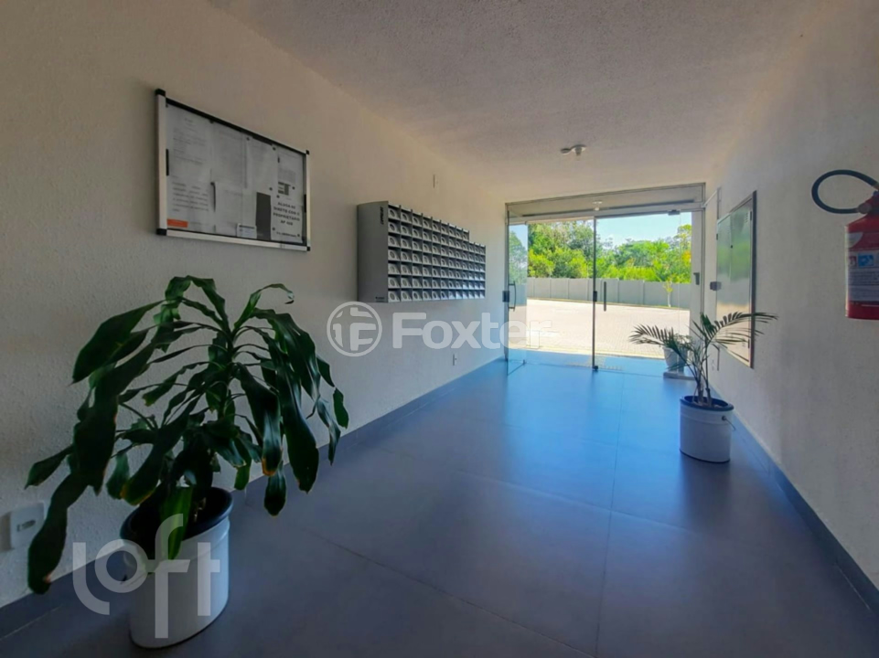 Apartamento à venda com 2 quartos, 62m² - Foto 7