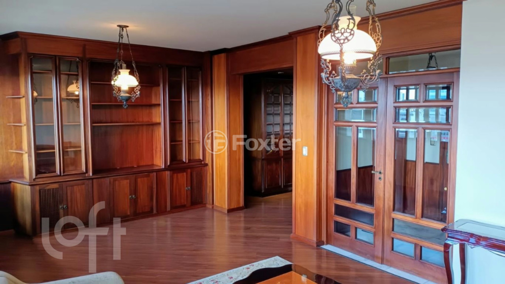 Apartamento à venda com 3 quartos, 154m² - Foto 2
