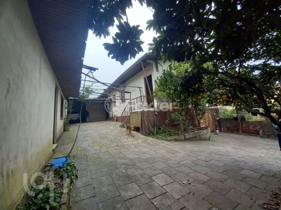 Casa à venda com 4 quartos, 237m² - Foto 7