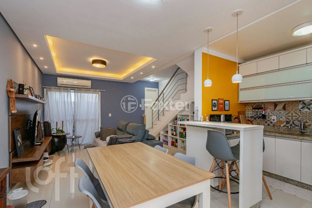 Casa à venda com 2 quartos, 81m² - Foto 2