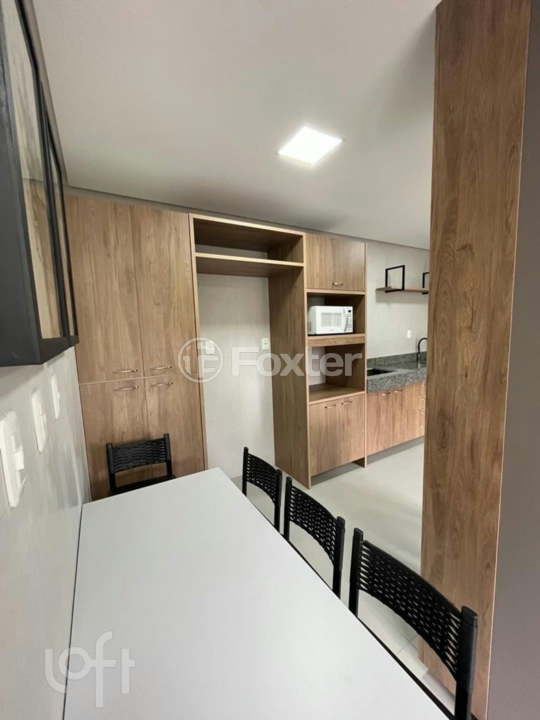 Apartamento à venda com 2 quartos, 71m² - Foto 28