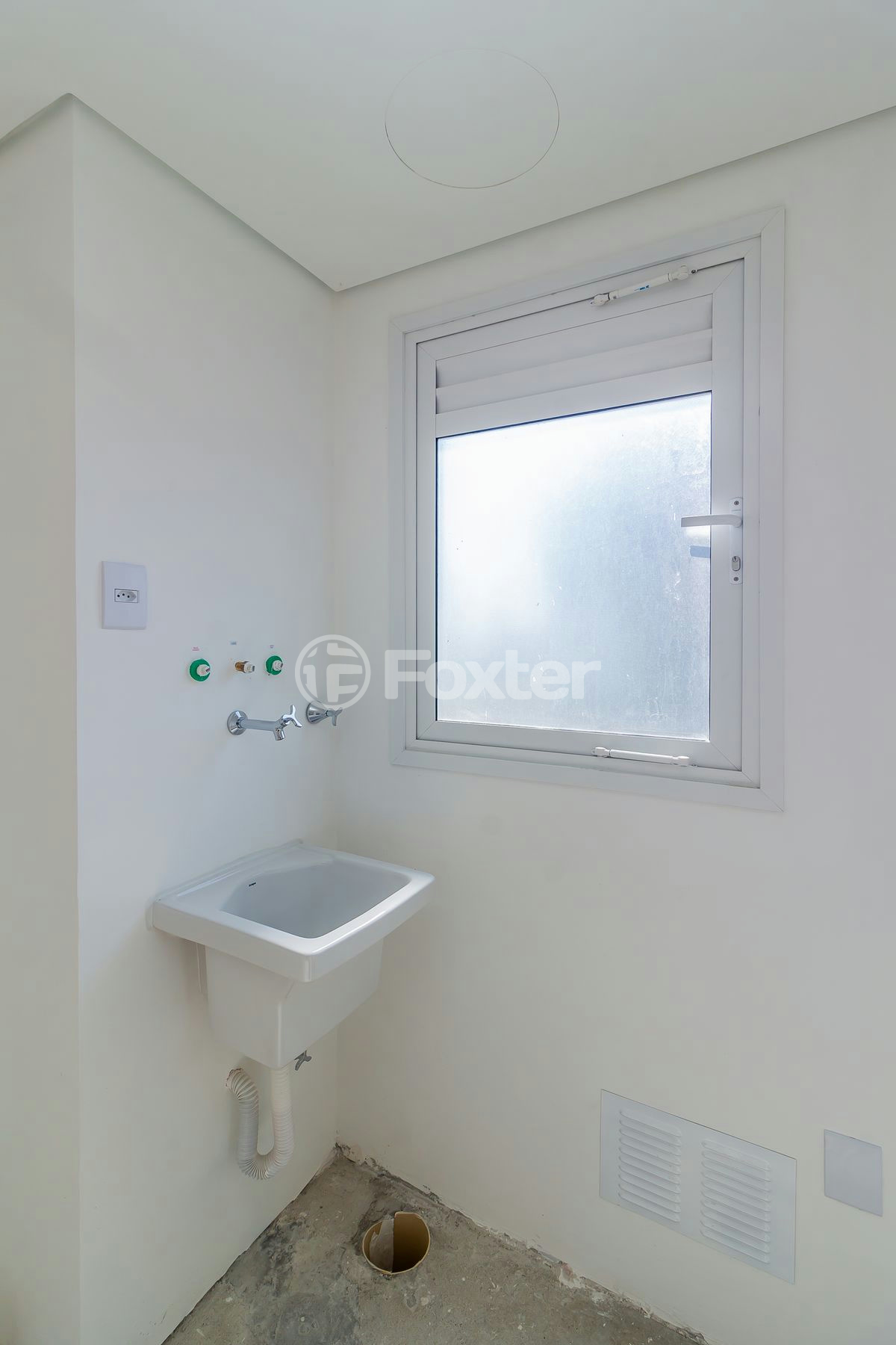 Apartamento à venda com 1 quarto, 42m² - Foto 21