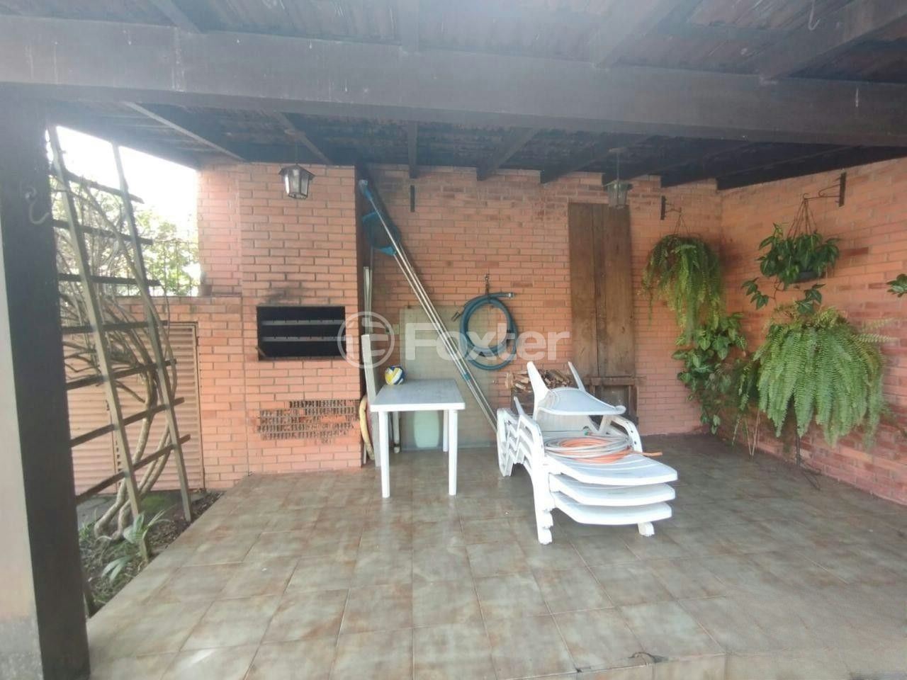 Casa à venda com 3 quartos, 142m² - Foto 8