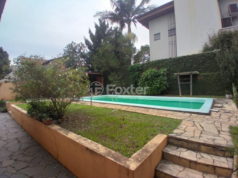 Casa à venda com 3 quartos, 142m² - Foto 4