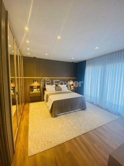 Casa de Condomínio à venda com 6 quartos, 589m² - Foto 31