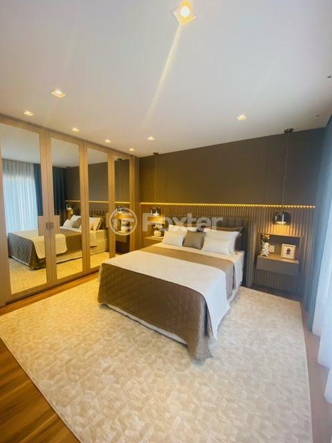 Casa de Condomínio à venda com 6 quartos, 589m² - Foto 30