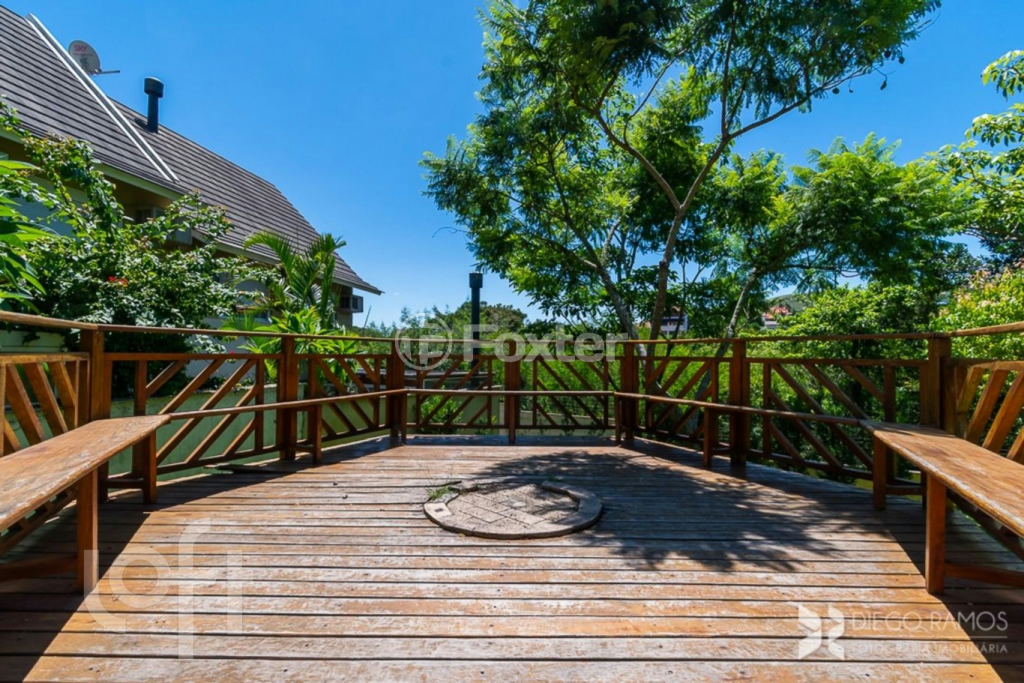 Casa de Condomínio à venda com 3 quartos, 177m² - Foto 97