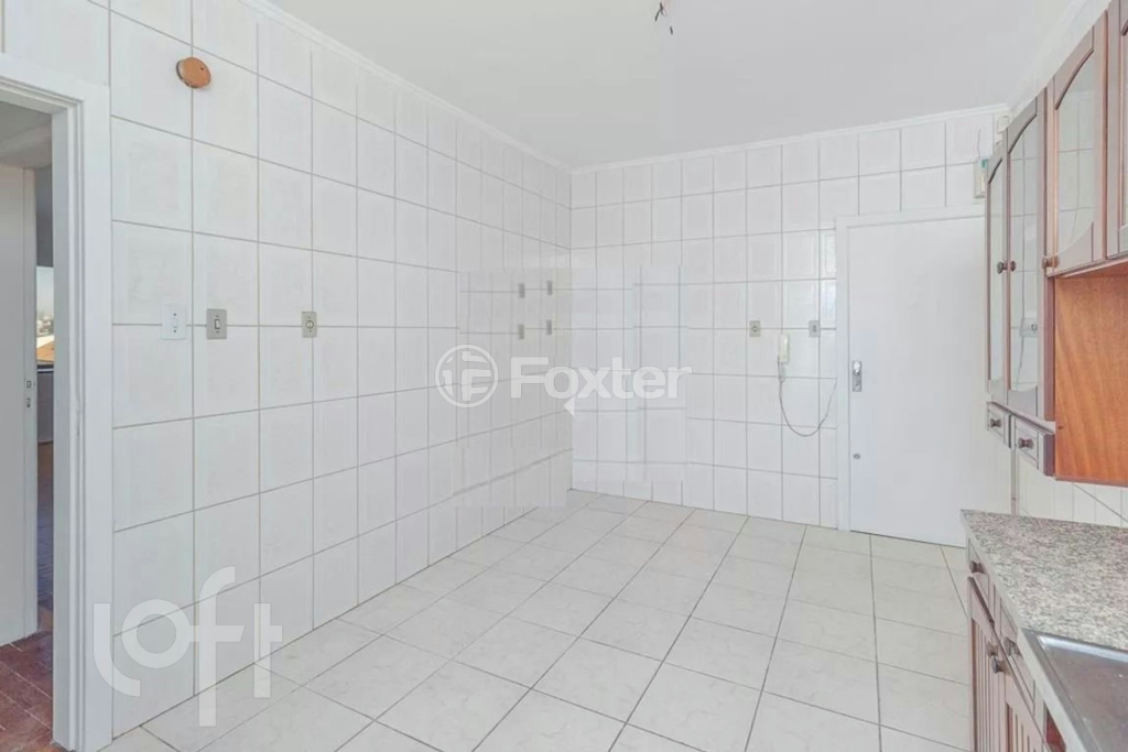 Apartamento à venda com 3 quartos, 142m² - Foto 11