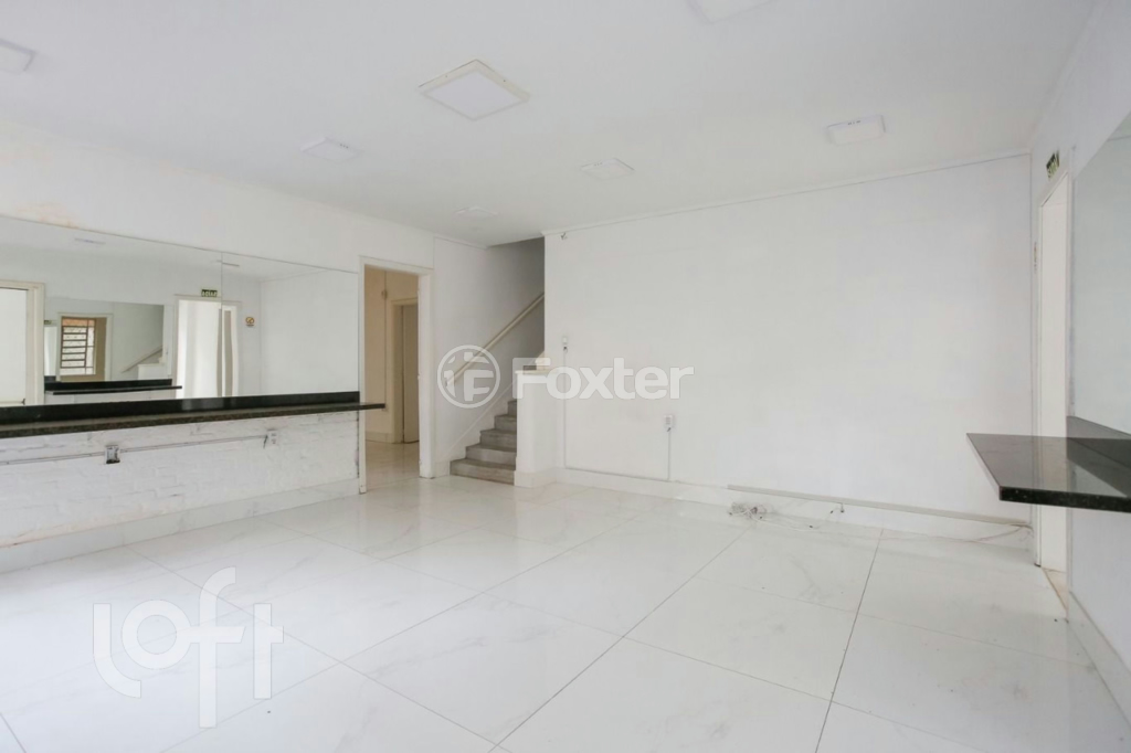 Casa à venda com 4 quartos, 360m² - Foto 4