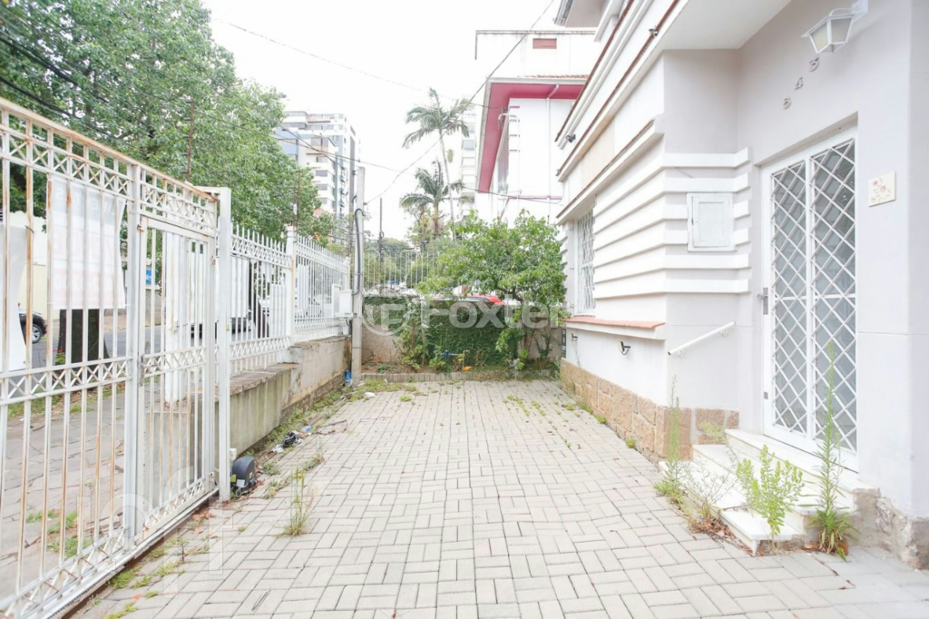 Casa à venda com 4 quartos, 360m² - Foto 52