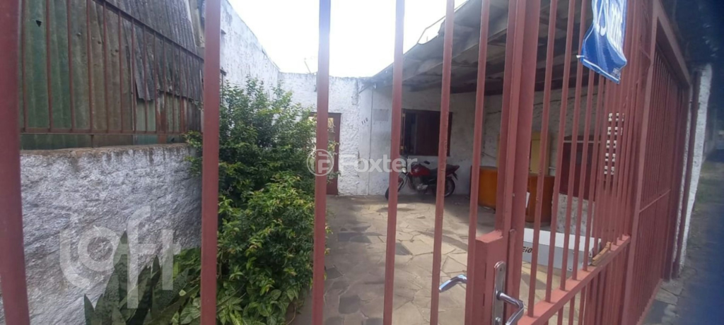 Casa à venda com 1 quarto, 290m² - Foto 1