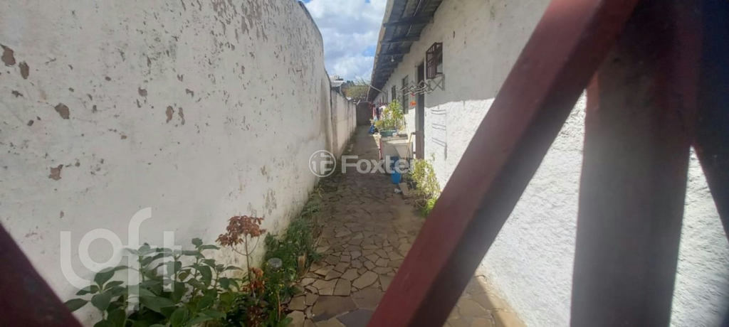 Casa à venda com 1 quarto, 290m² - Foto 3