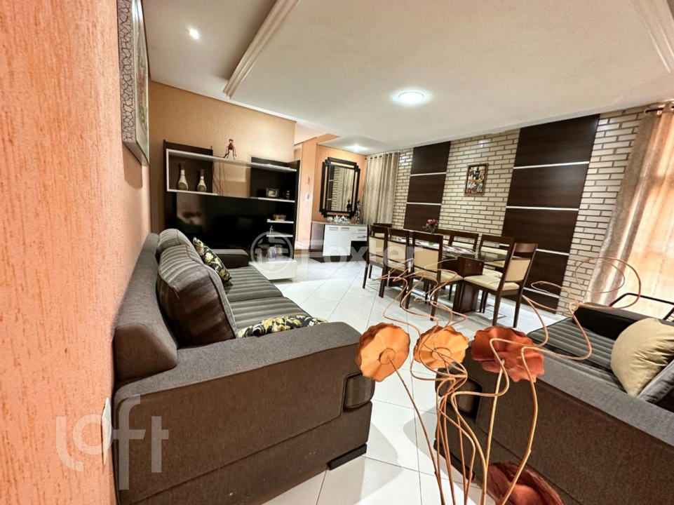 Casa à venda com 4 quartos, 178m² - Foto 1