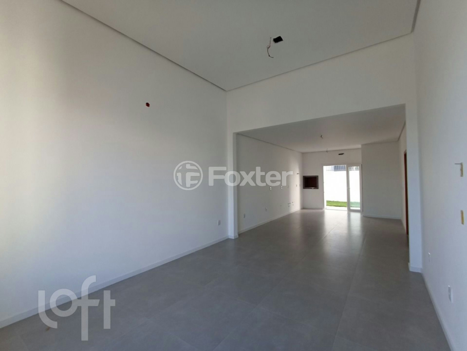 Casa à venda com 3 quartos, 140m² - Foto 4
