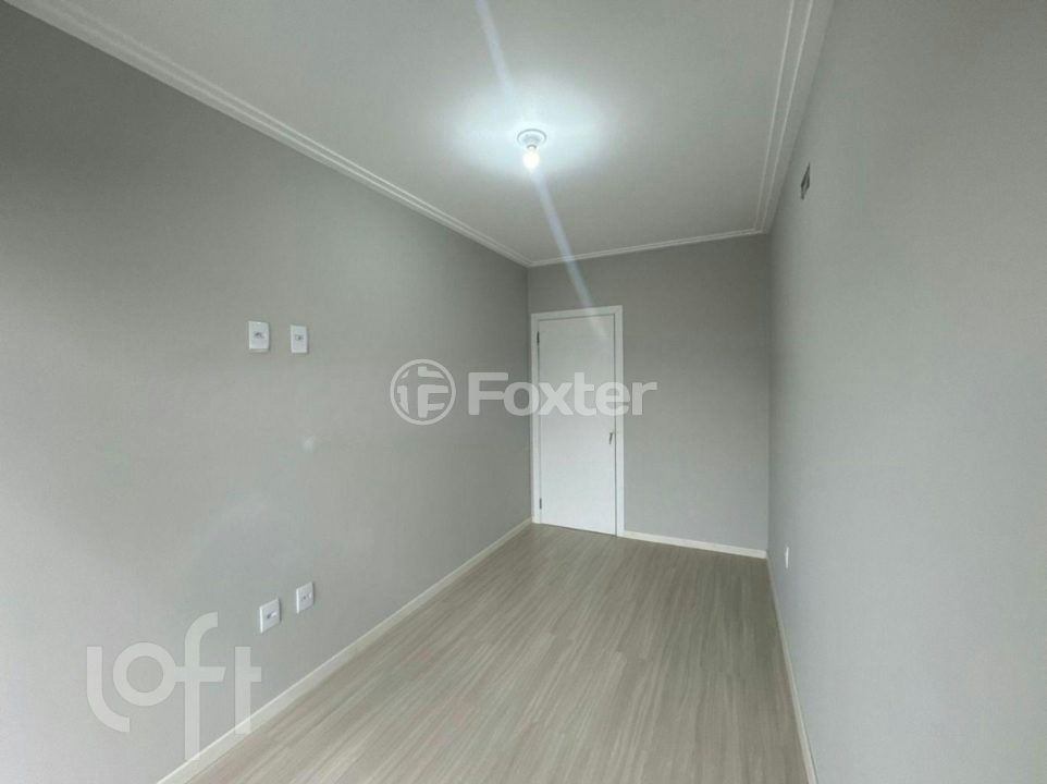 Casa à venda com 2 quartos, 142m² - Foto 7